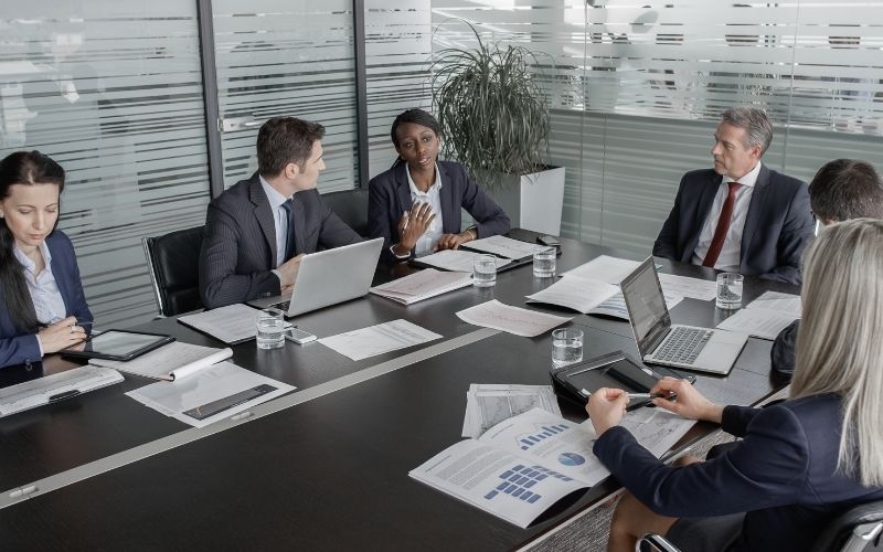 Tailored-Hiring-Strategies-For-the-High-Performing-Vice-President-Of-Sales